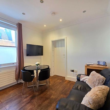 Charming 2 Bedroom Flat In Paddington Londra Dış mekan fotoğraf