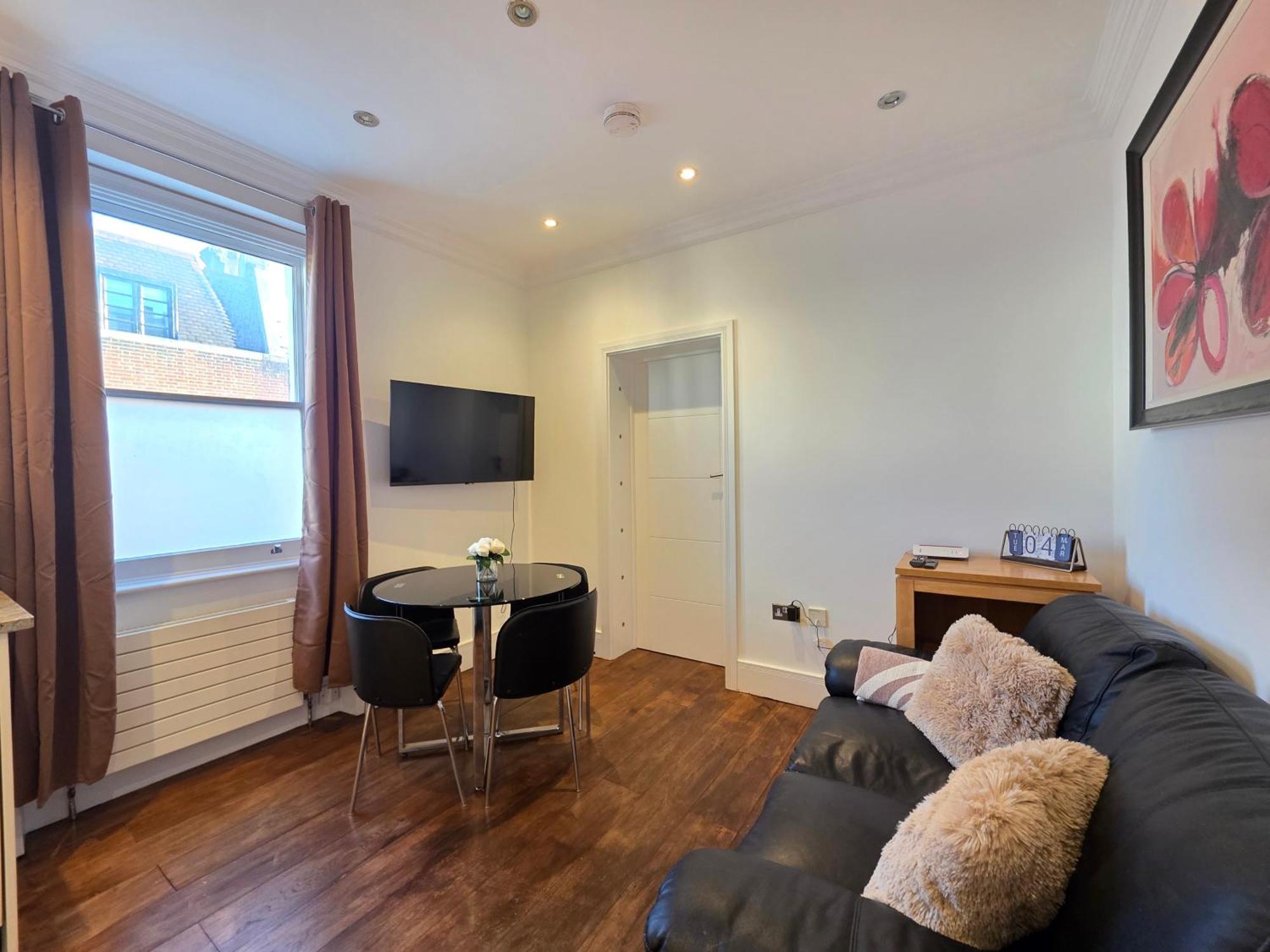 Charming 2 Bedroom Flat In Paddington Londra Dış mekan fotoğraf