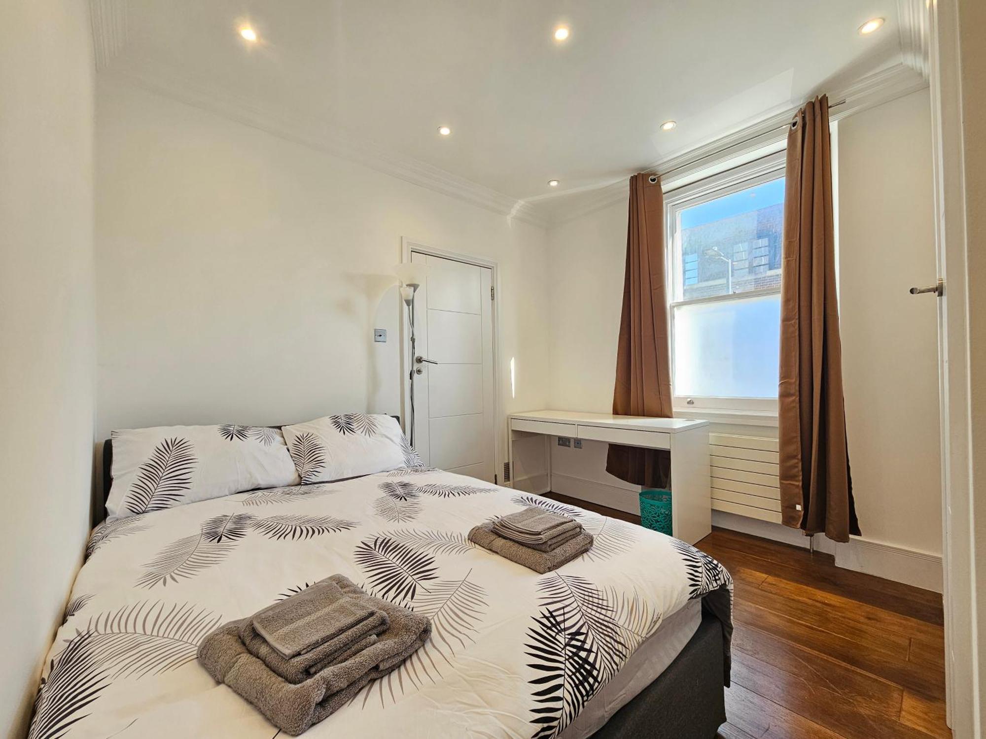 Charming 2 Bedroom Flat In Paddington Londra Dış mekan fotoğraf